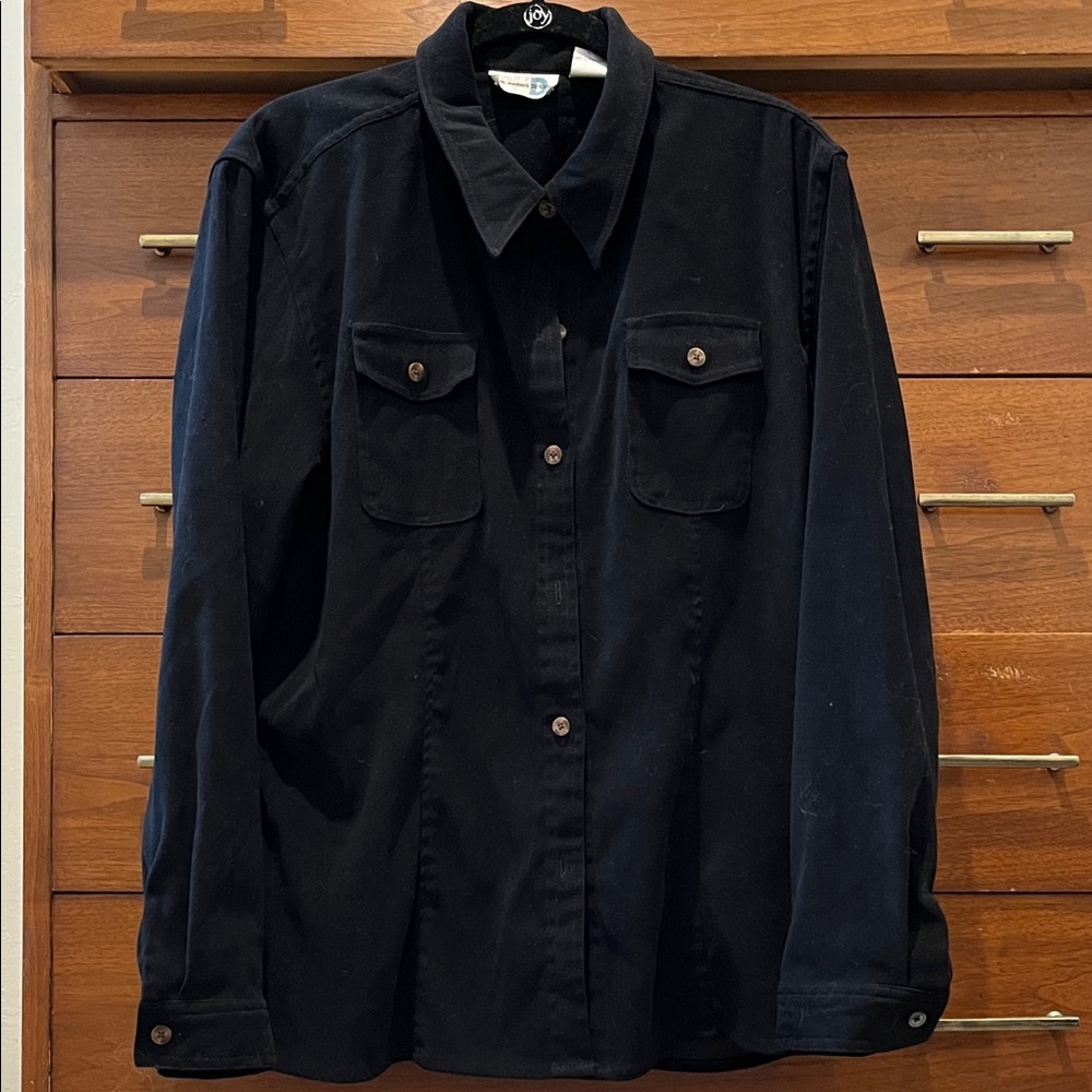Vintage Women’s Black Button Down Shirt